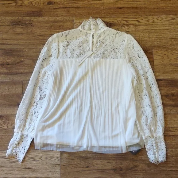 SOLD - Picture 4 of 6